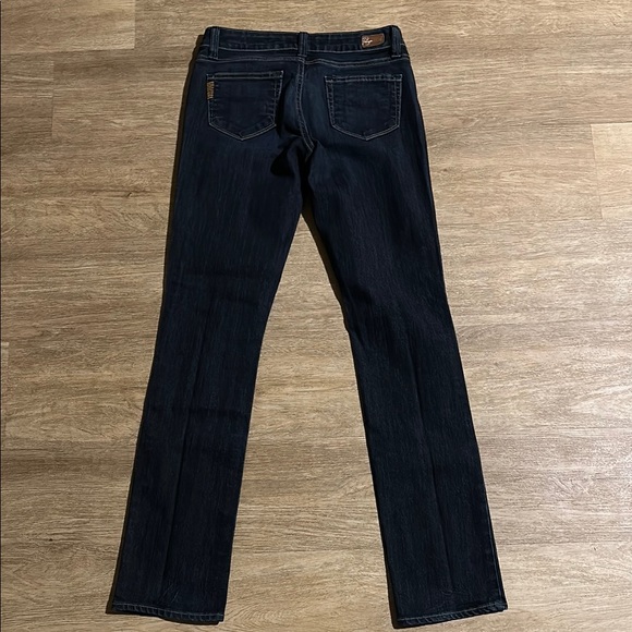 PAIGE Skyline Blue Jeans with Durable Denim - Picture 12 of 13